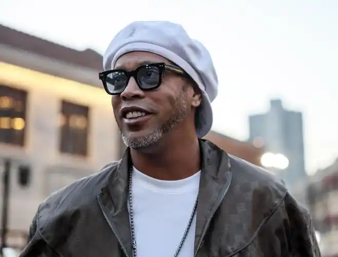 两位优秀选 两位优秀选