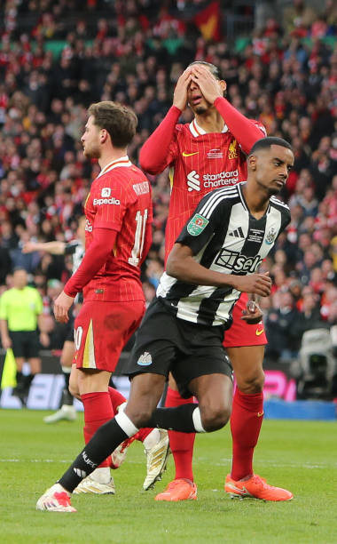 守表现闻名 守表现闻名